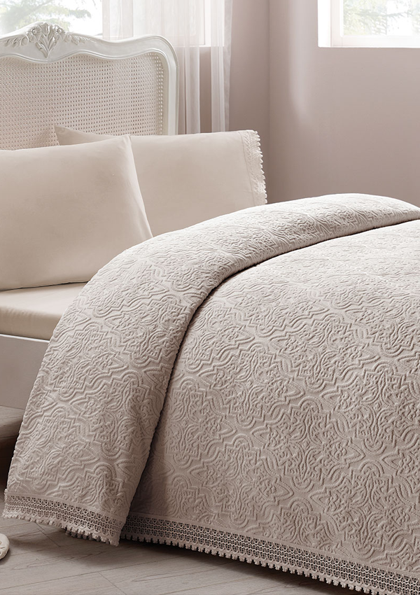 

Постельное белье Tivolyo Home Laperla с пике евро 4 предмета бежевый 220х240