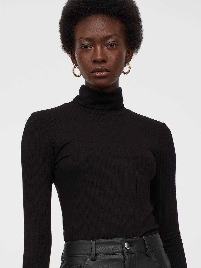 

Гольф H&M 0931052001 S (165/88А) Черный