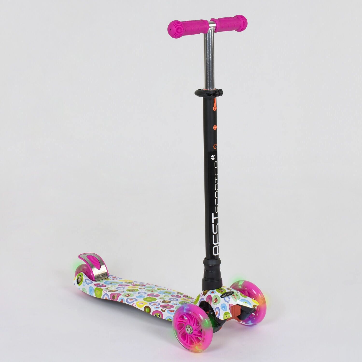 

Самокат А 24641 /779-1400 MAXI "Best Scooter" для девочки Розовый, 4 колеса PU, СВЕТ, трубка руля алюминиевая, d=12см (IG74466)