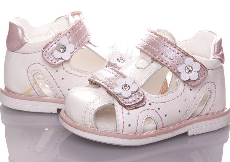 

Кожаные босоножки Clibee F273-white-p 19 Белый