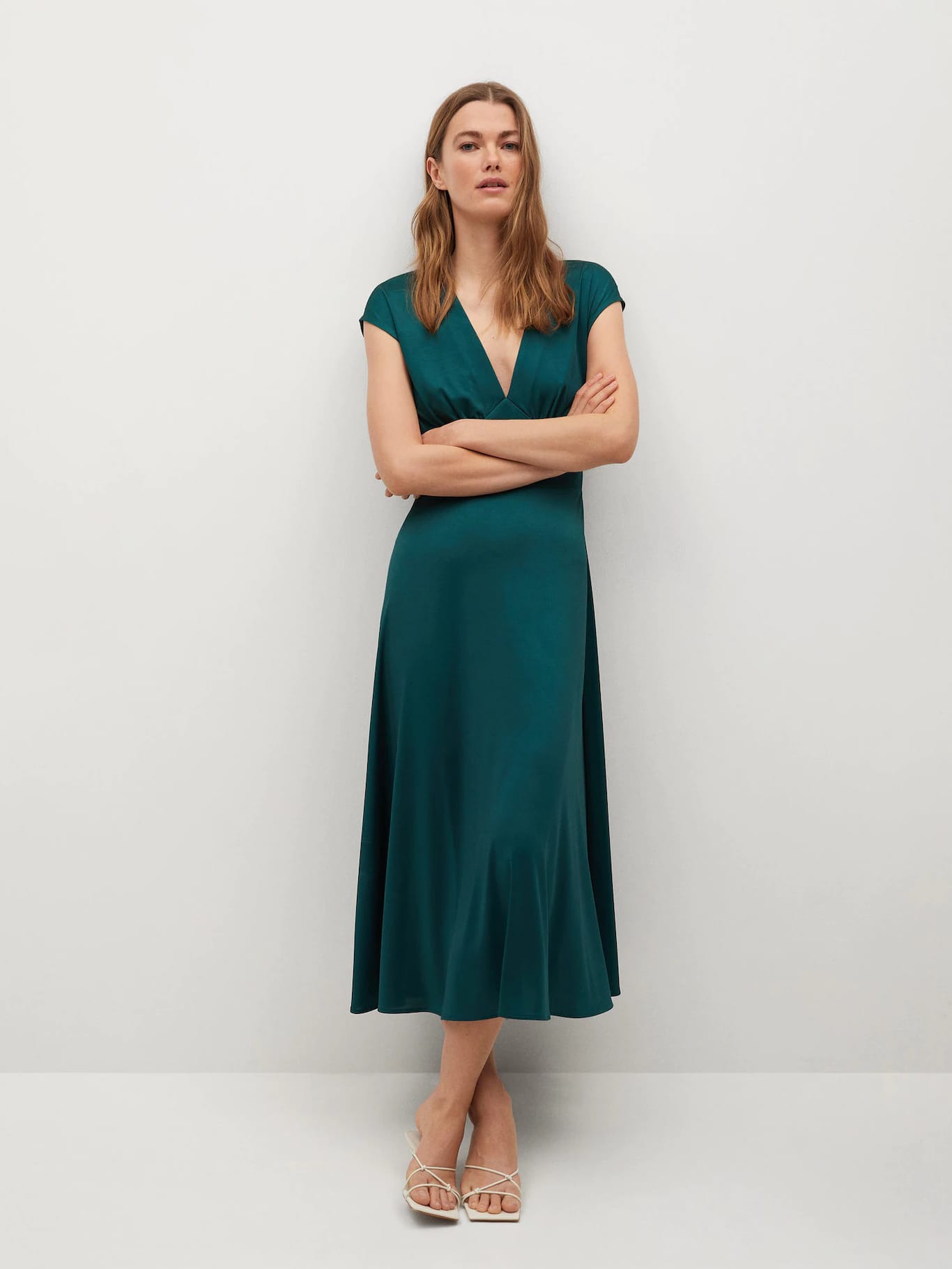 

Платье Mango 87005550-43 M