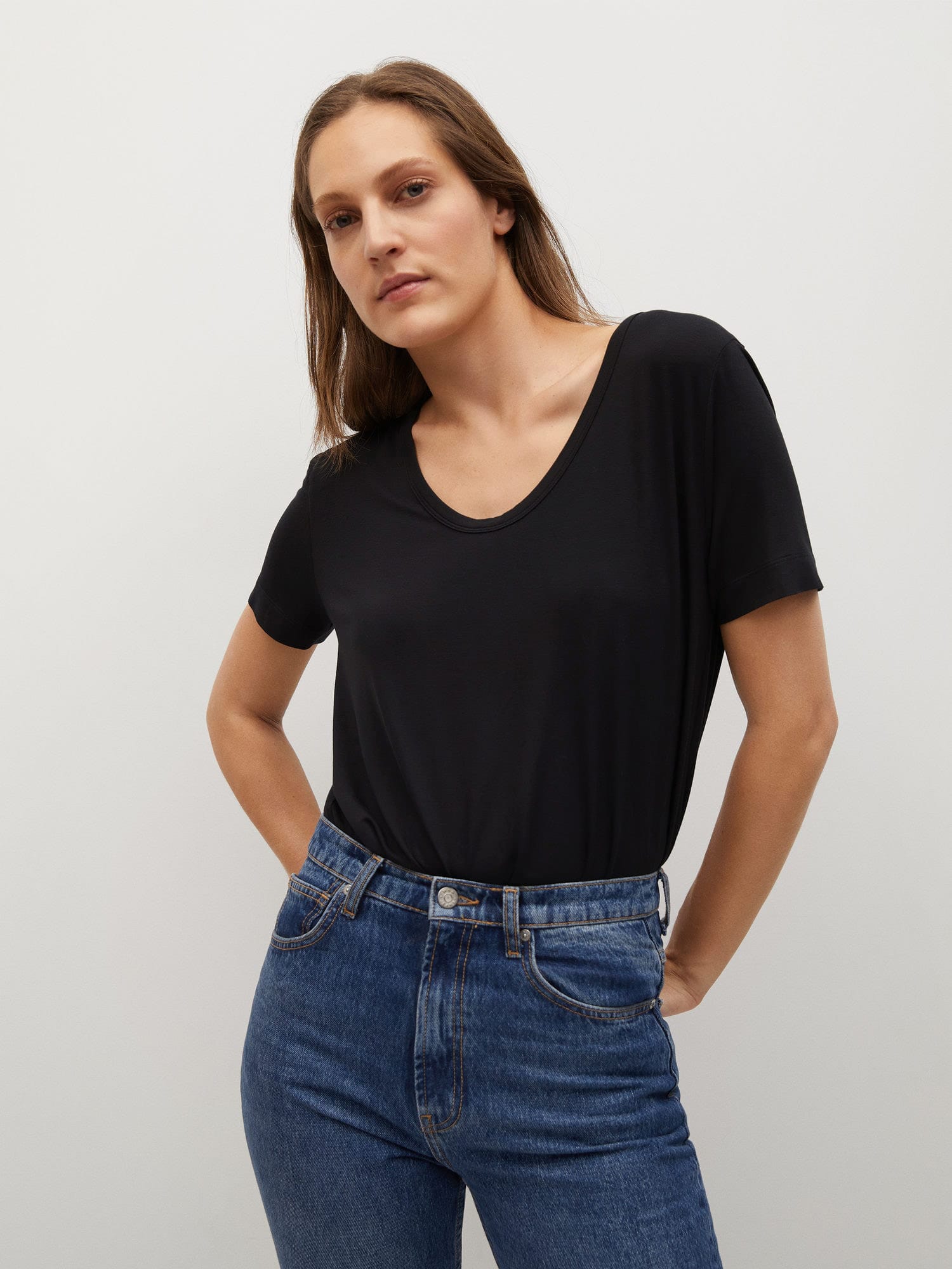 

Футболка Mango 87005667-99 L