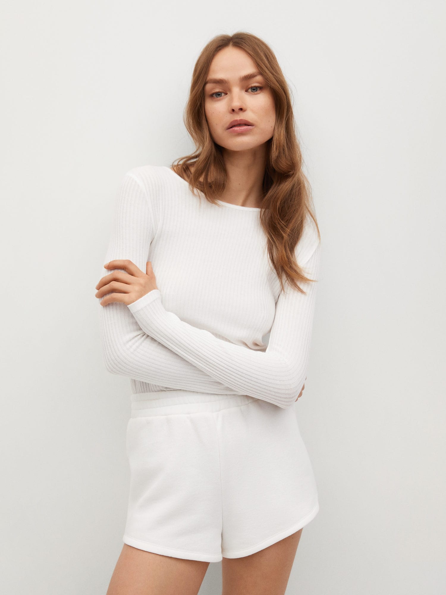 

Лонгслив Mango 87034049-01 XS