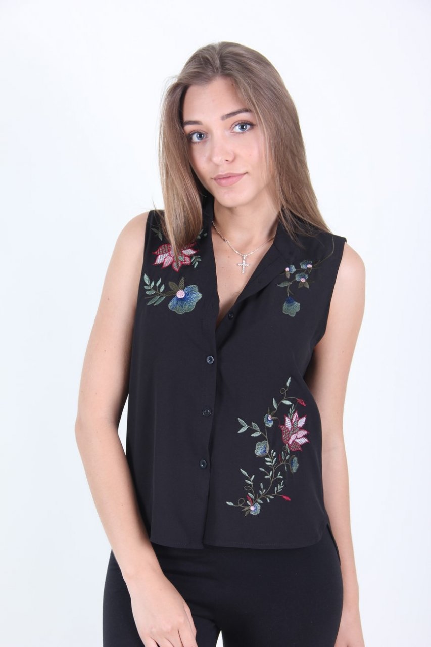 

Блузка LadiesFashion 106 с пуговицами (Черный, Блузка LadiesFashion 106 с пуговицами (Черный M)