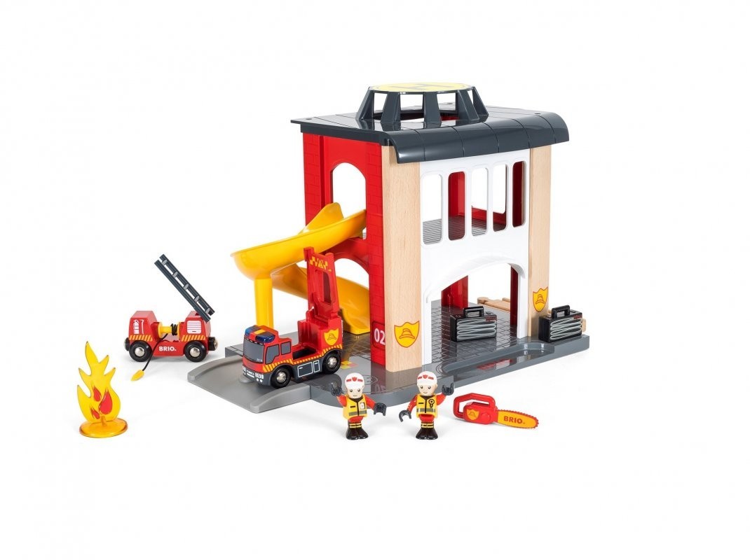 

Игровой набор BRIO Пожарная станция 33833 для деревянной железной дороги