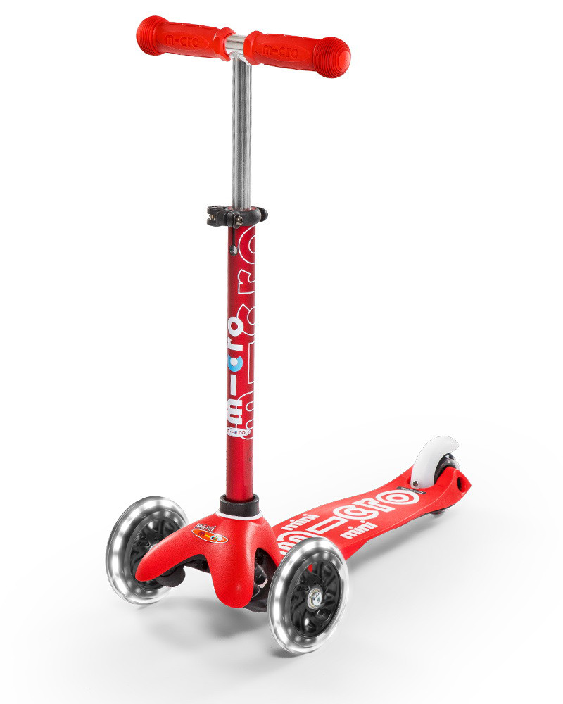 

Самокат со светящимися колесами Micro Mini Deluxe Red LED MMD052