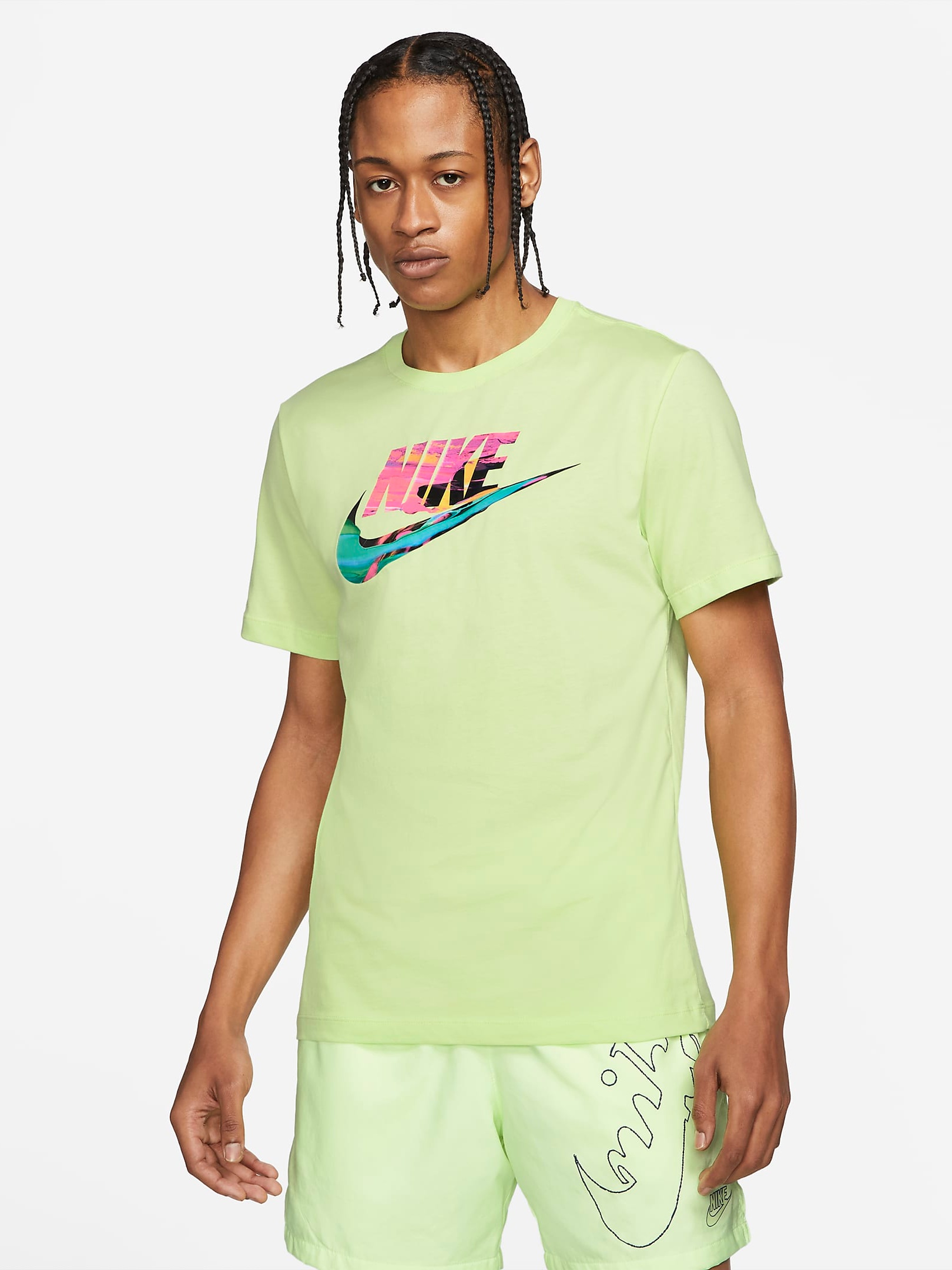 

Футболка Nike M Nsw Tee Spring Break Hbr DB6161-383 S