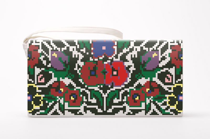 

Набір для вишивки нитками Барвиста Вишиванка заготовки пошитого клатча Борщівська сучасна (КЛ089шМ1301i)