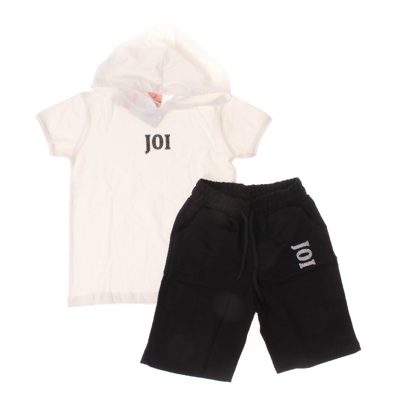 

Футболка + Шорты для мальчика JOI T-706 122 см кремовый/черный (523613)