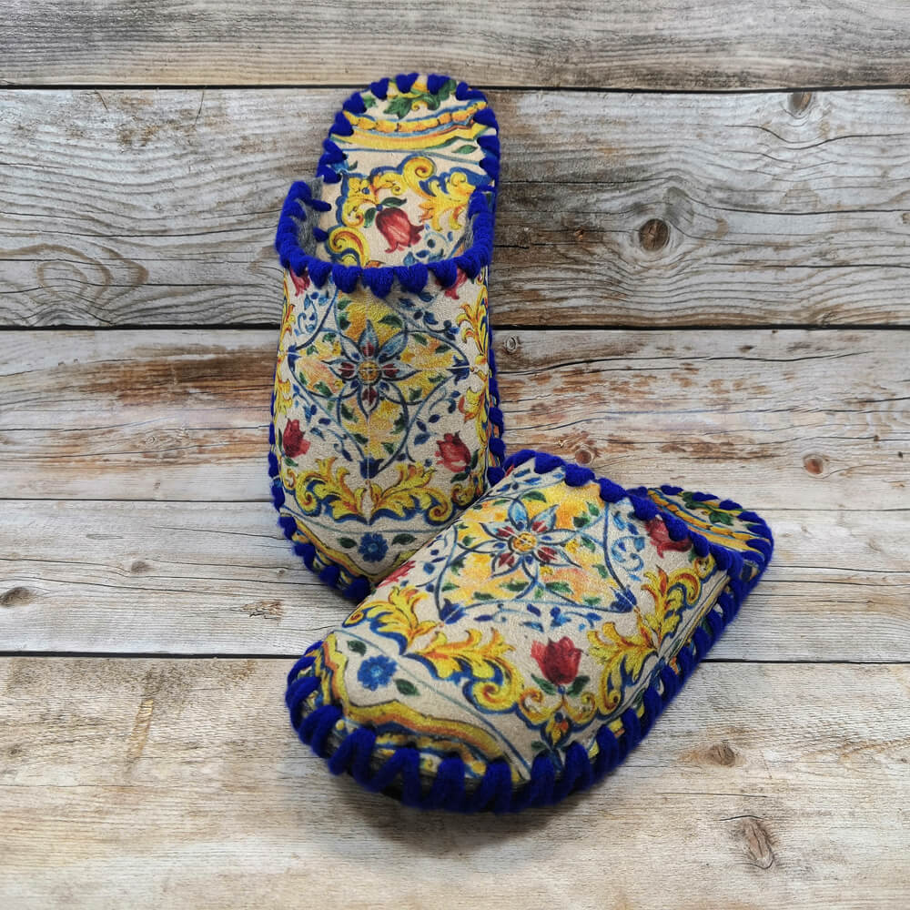 

Кімнатні фетрові жіночі тапочки ручної роботи VENDS 5-94W 36/37 розміру