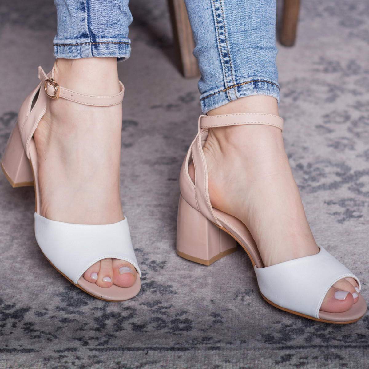 

Женские босоножки Shoes Haiku 2830 40 размер 25.5 см Белый