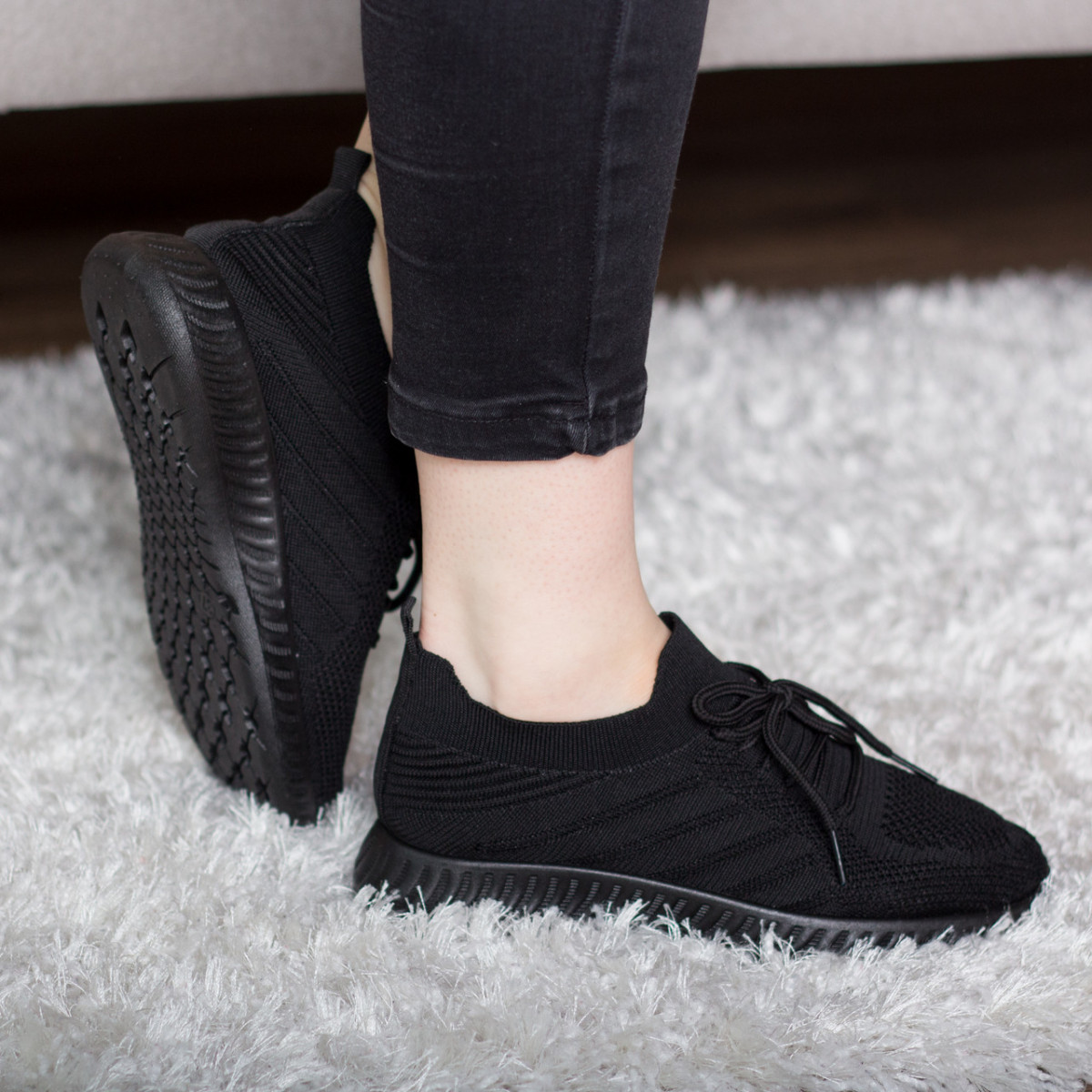 

Кроссовки женские Shoes Bugly 2684 37 размер 24 см Черный