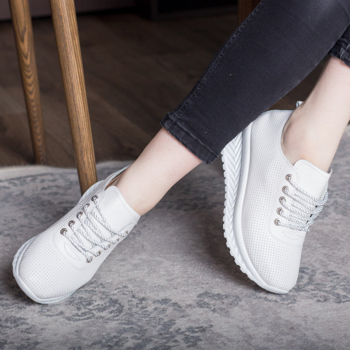 

Кроссовки женские Shoes Eaton 2768 38 размер 24.5 см Белый