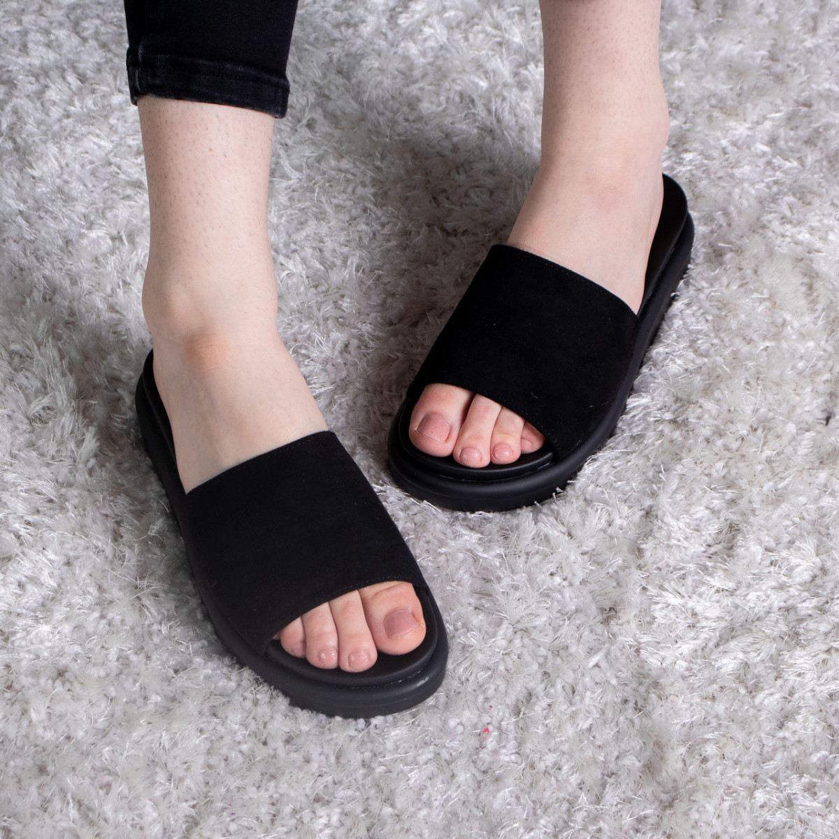 

Шлепанцы женские Shoes Kan 2839 36 размер 23.5 см Черный