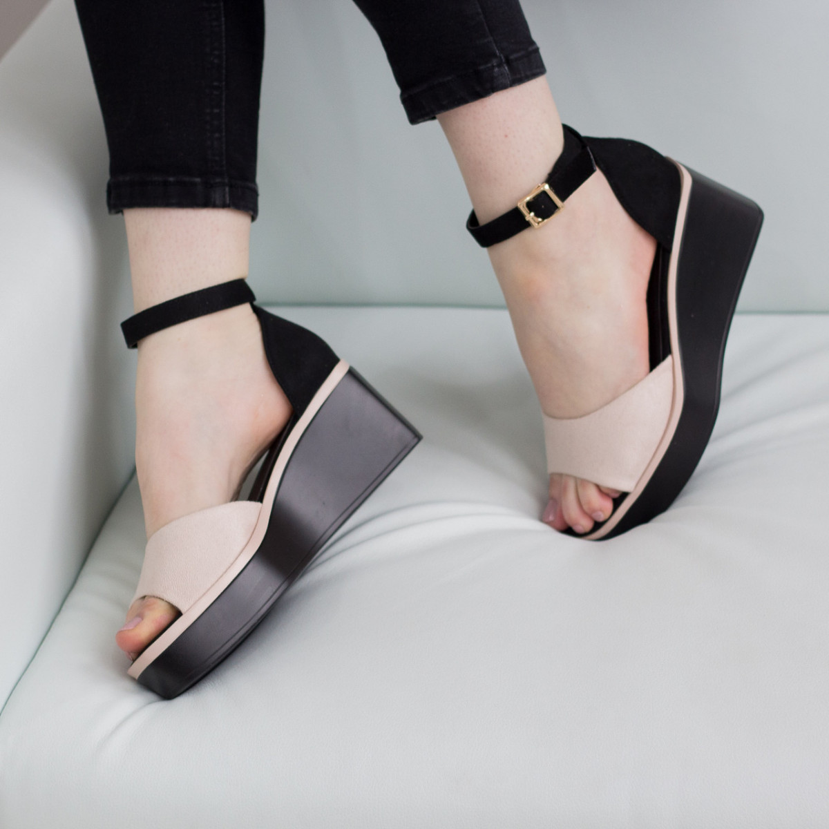 

Женские босоножки Shoes Abrico 2746 37 размер 24 см Розовый