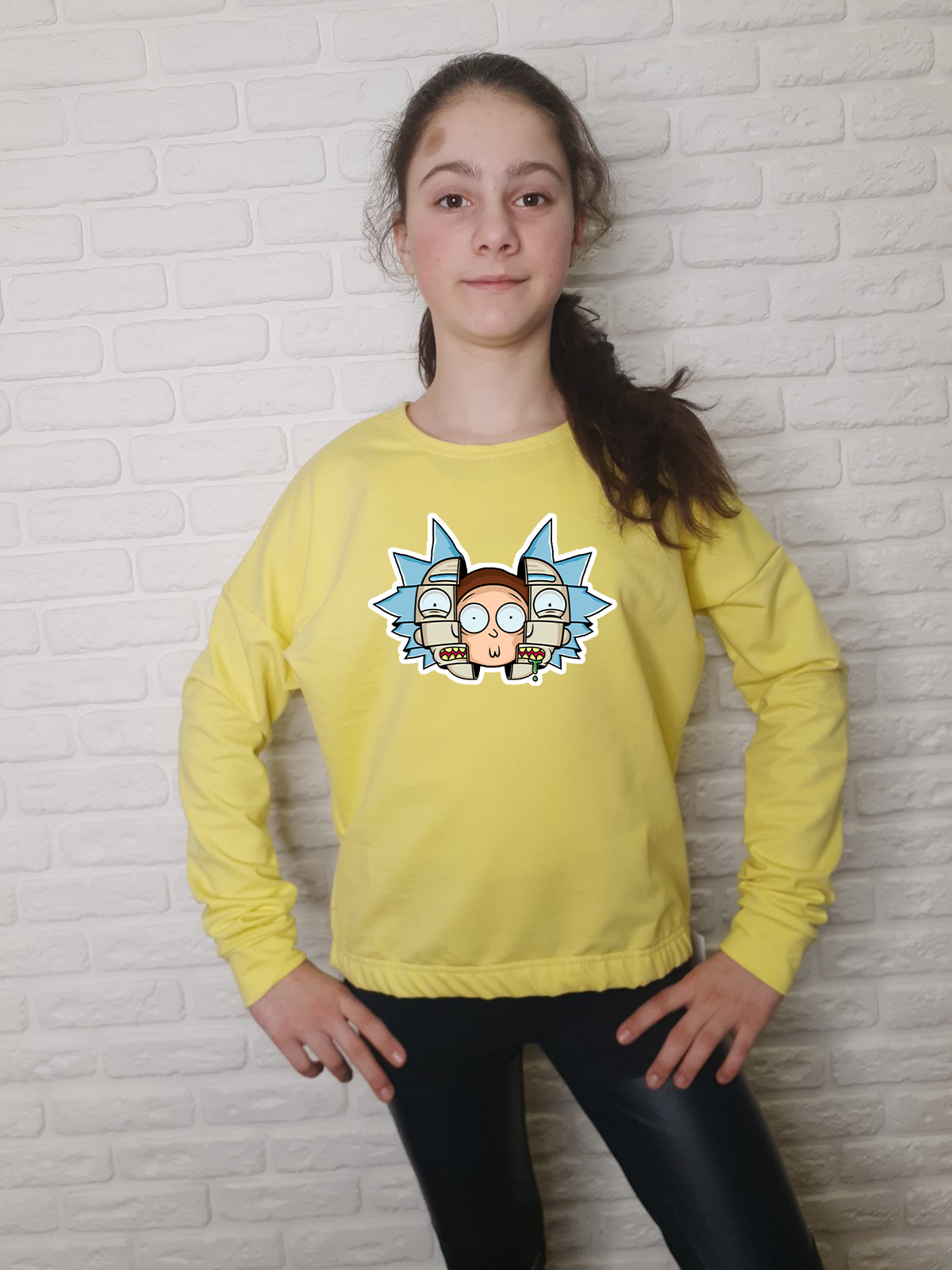 

Свитшот для девочек ArtSvet Рик и Морти (Rick and Morty) Желтый 152 см NWRMZH