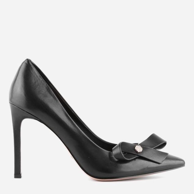 

Лодочки Sasha Fabiani 00000009364 36 23.5 см Черные