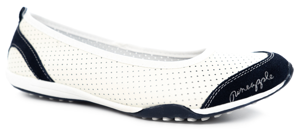 

Кожаные балетки ALLSHOES 1077-3890 размер 38 Белый