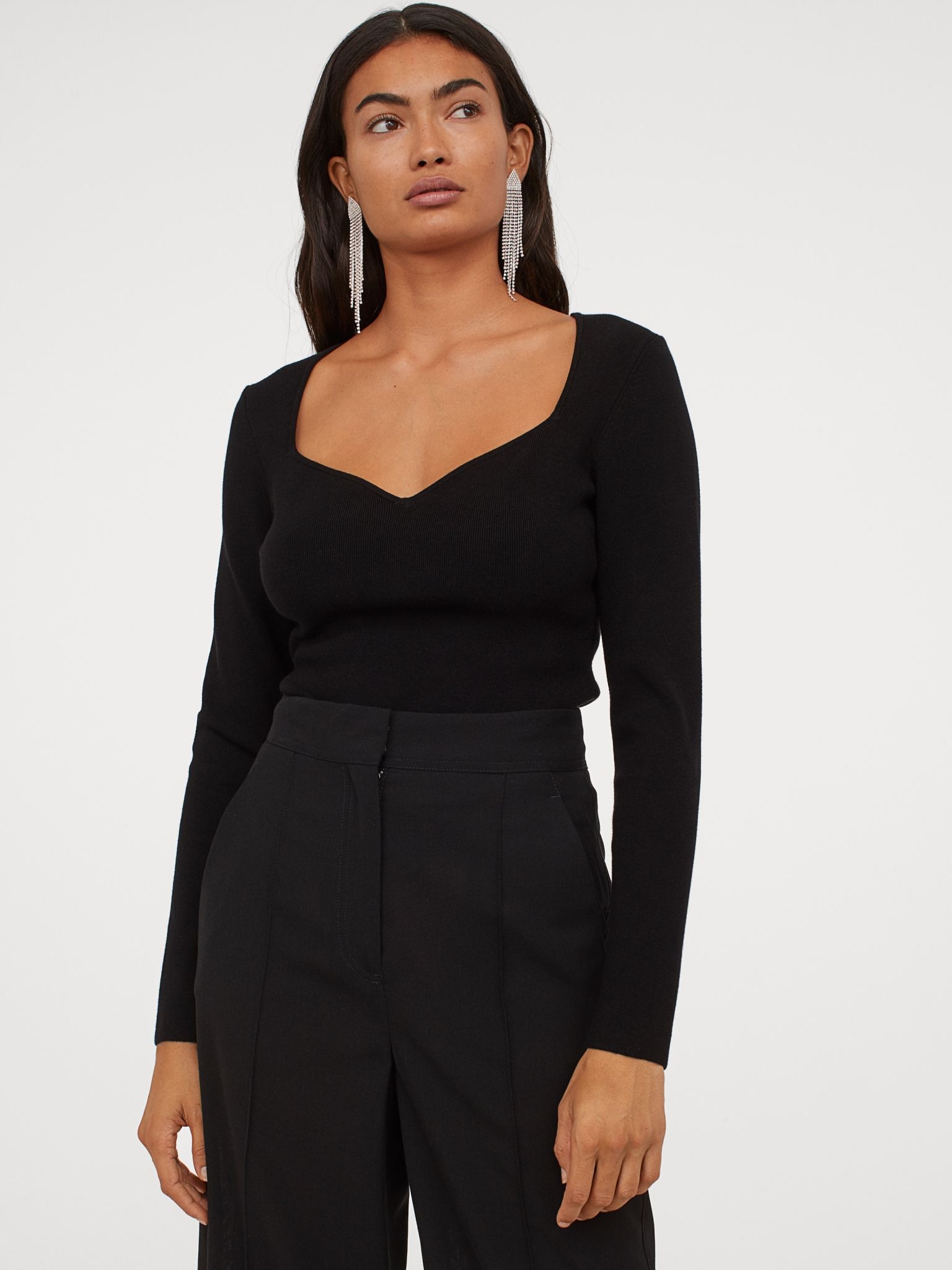 

Лонгслив H&M 9296662sm S Черный