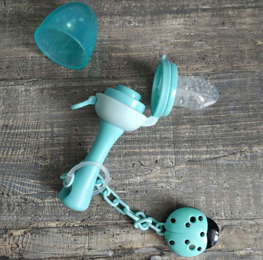 

Ниблер силиконовый с ручкой и клипсой Belove Blue (BE1654230321)