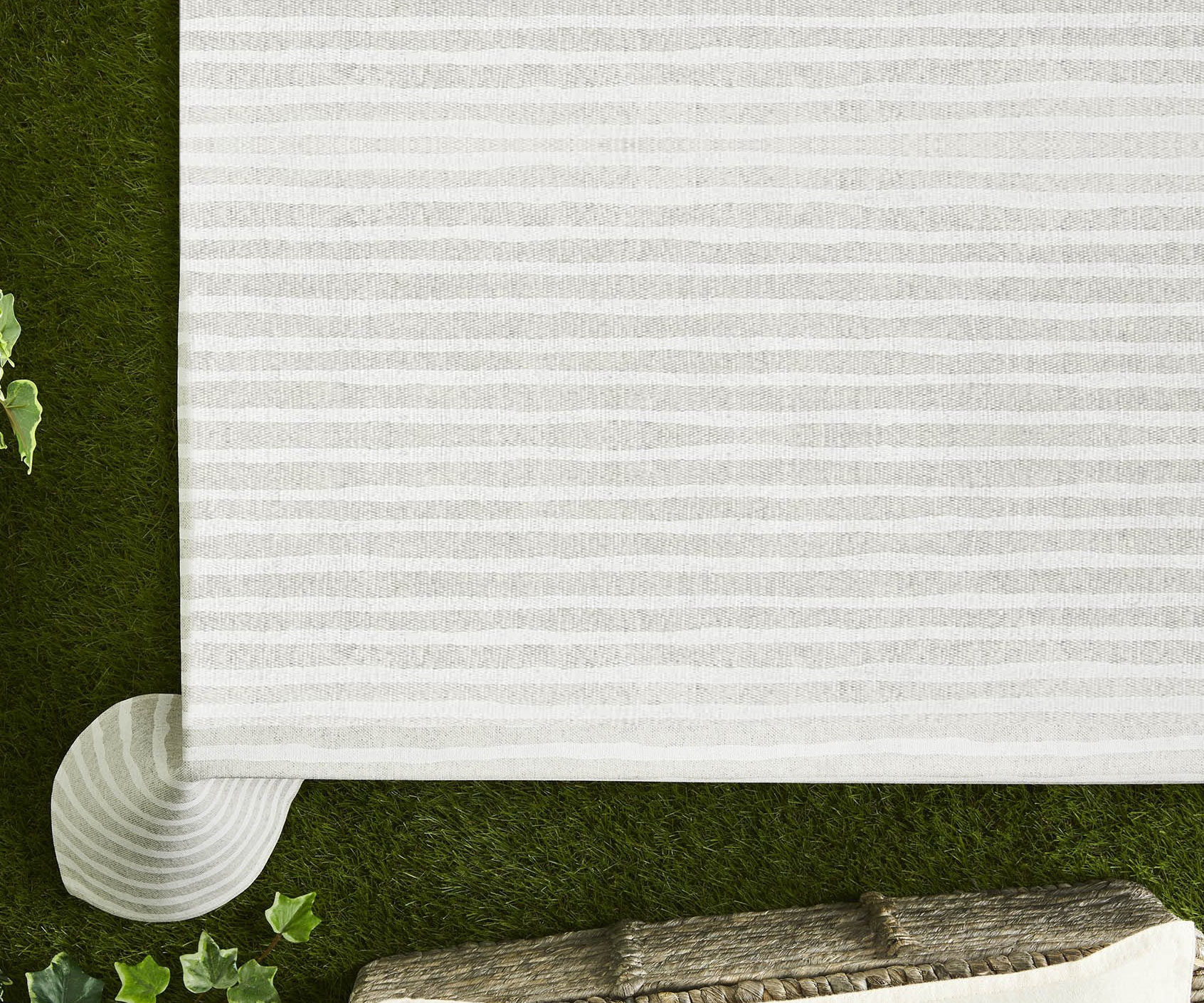 

Скатерть Atenas Home Textile Iris 150х150 см At-8202 150 150