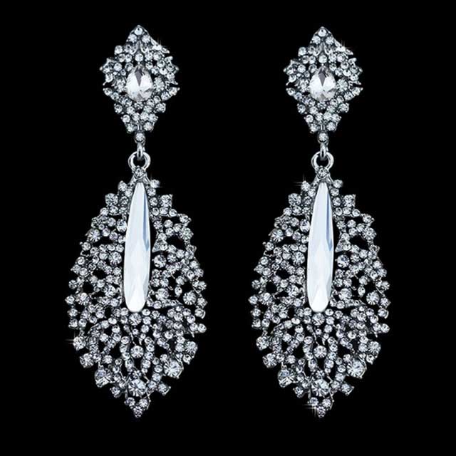 

Свадебные серьги Пышные DiaDemaGrand Серебряный с белым камнем (081526-15-2)