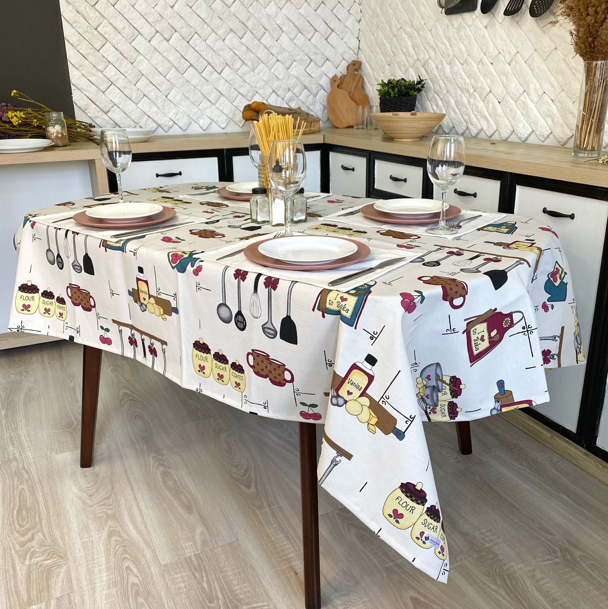 

Скатерть Водоотталкивающая "Кухонный принт" 320х160 см