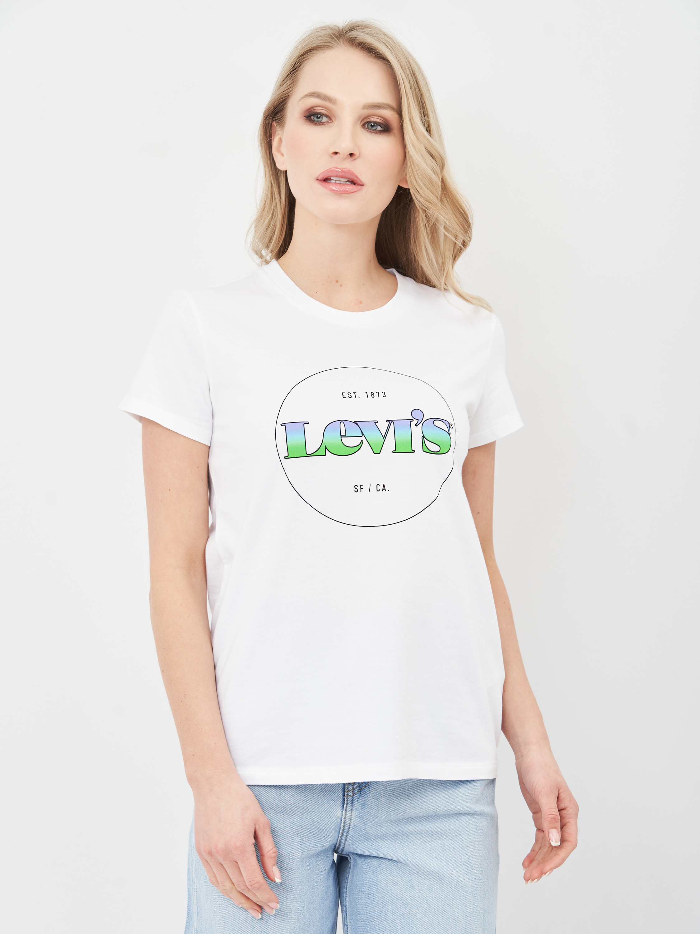 

Футболка Levi' The Perfect Tee Circle Logo Gradient Wh 17369-1295, Футболка Levi's The Perfect Tee Circle Logo Gradient Wh 17369-1295 S