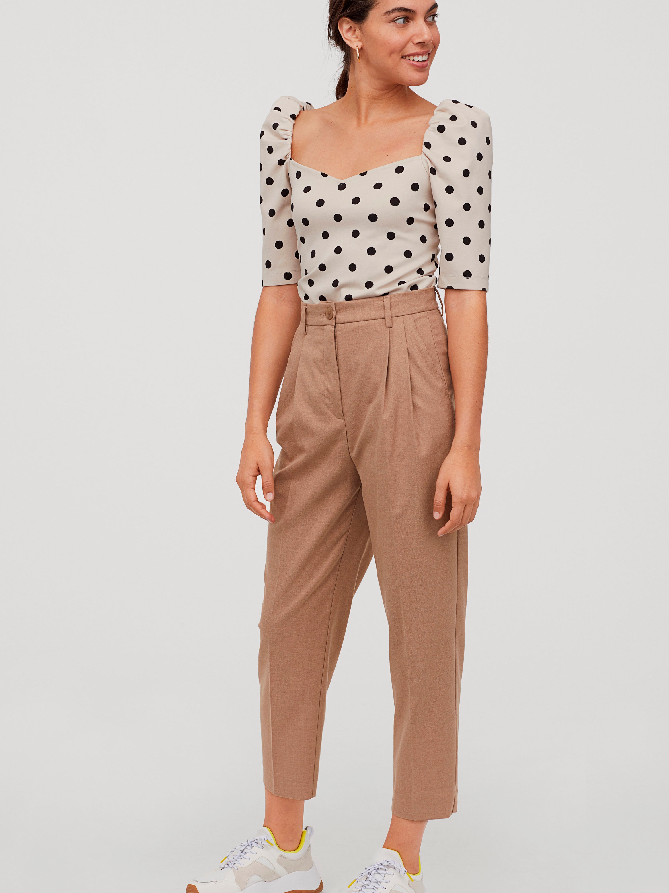 

Брюки H&M 0853785-1  Бежевые, Брюки H&M 0853785-1 36 Бежевые