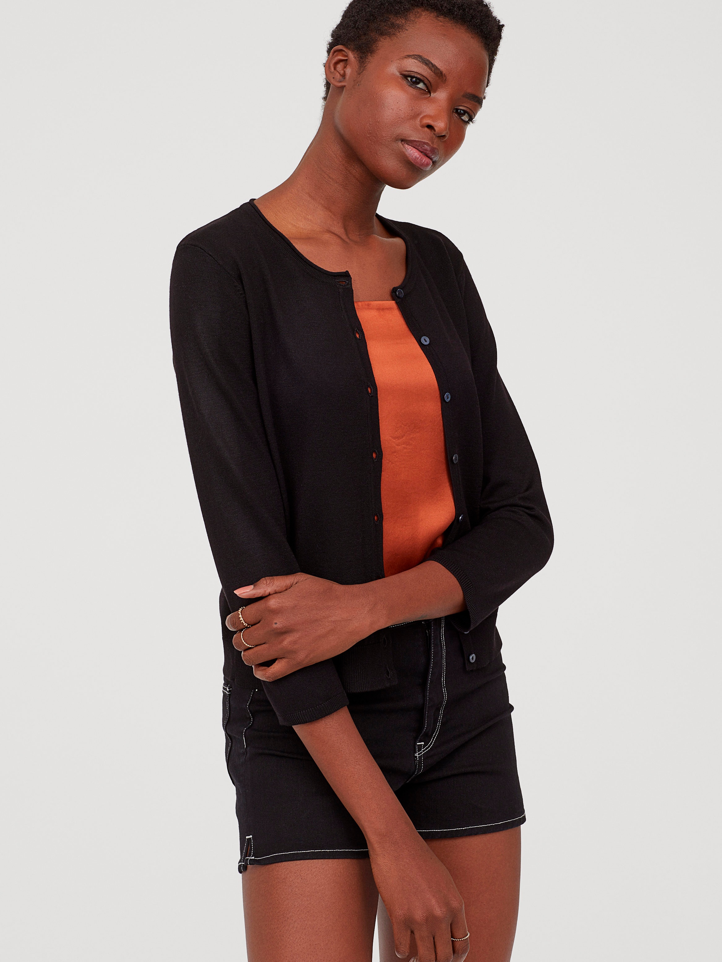 

Кардиган H&M 0741985-0 S Черный