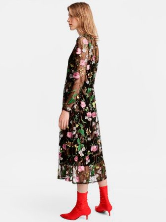 

Платье H&M 0568743-6 34 Черное