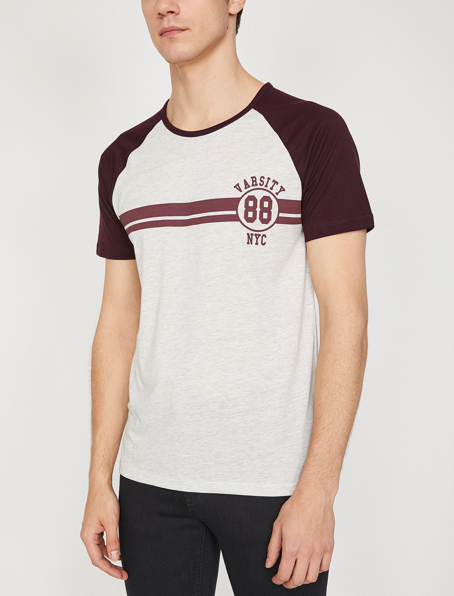 

Футболка Koton 8YAM14516OK L Wine