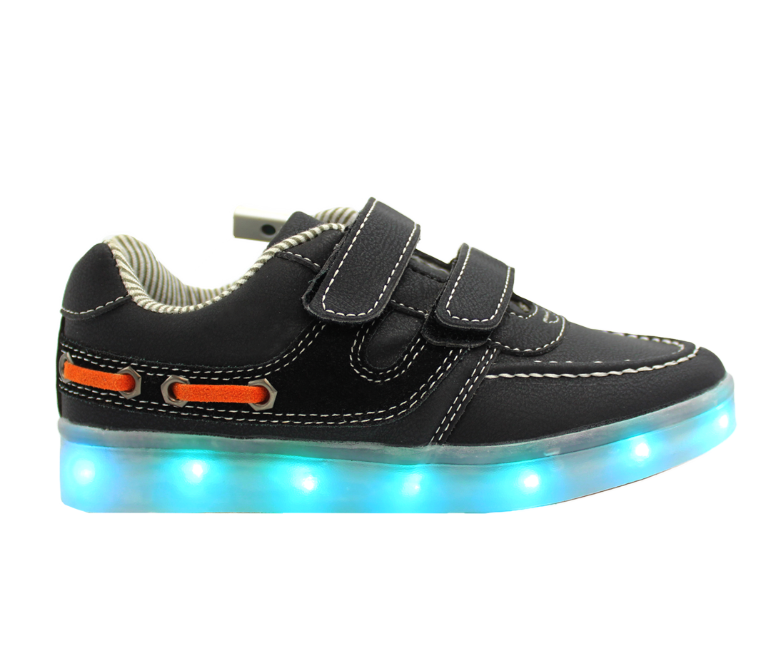 

Кроссовки светящиеся детские Black 2300 д. 29 р.