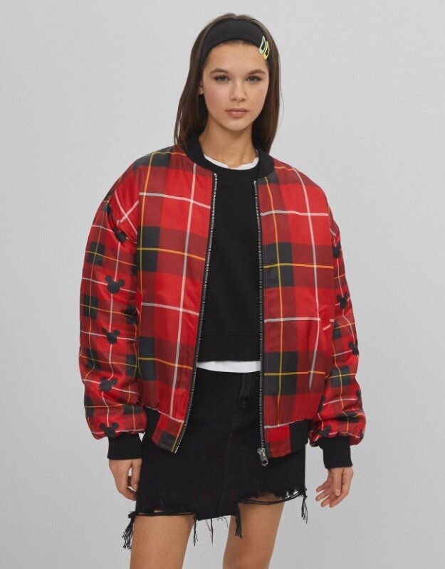 

Куртка Bershka 6284/512/600 Mickey Mouse, Куртка Bershka 6284/512/600 Mickey Mouse S