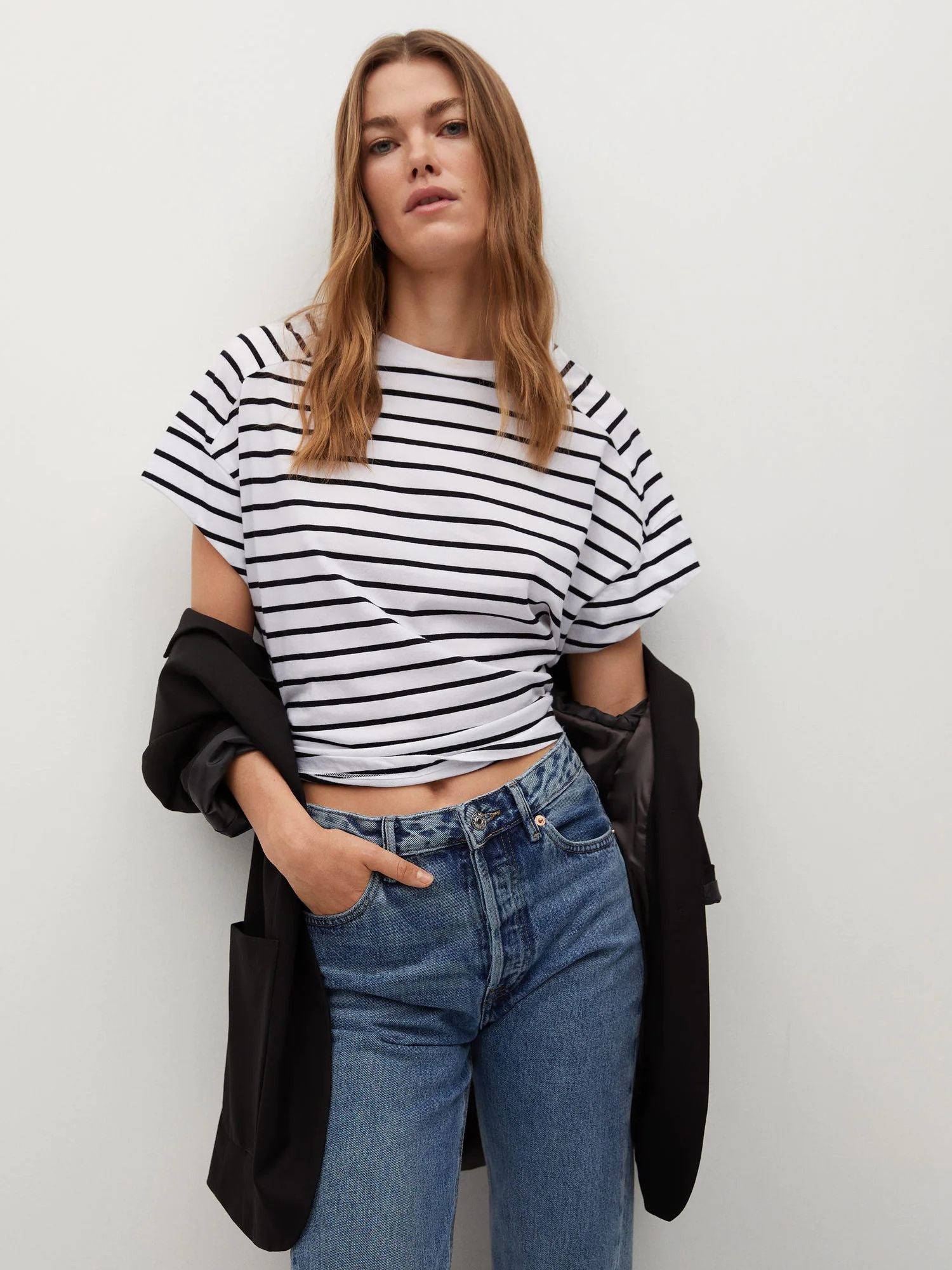 

Футболка Mango 87097124-02 M