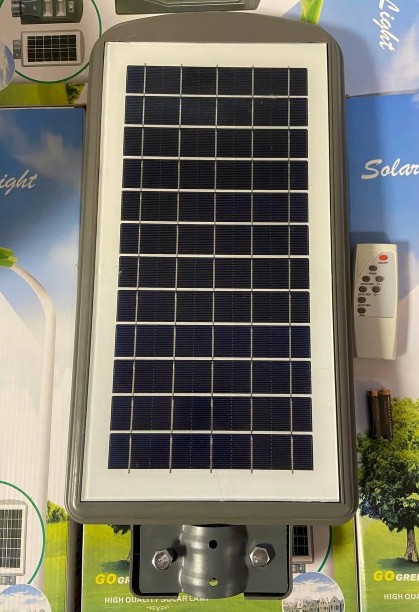

LED Фонарь уличный UKC 5622 2VPP 90W на столб с пультом на солнечной батарее