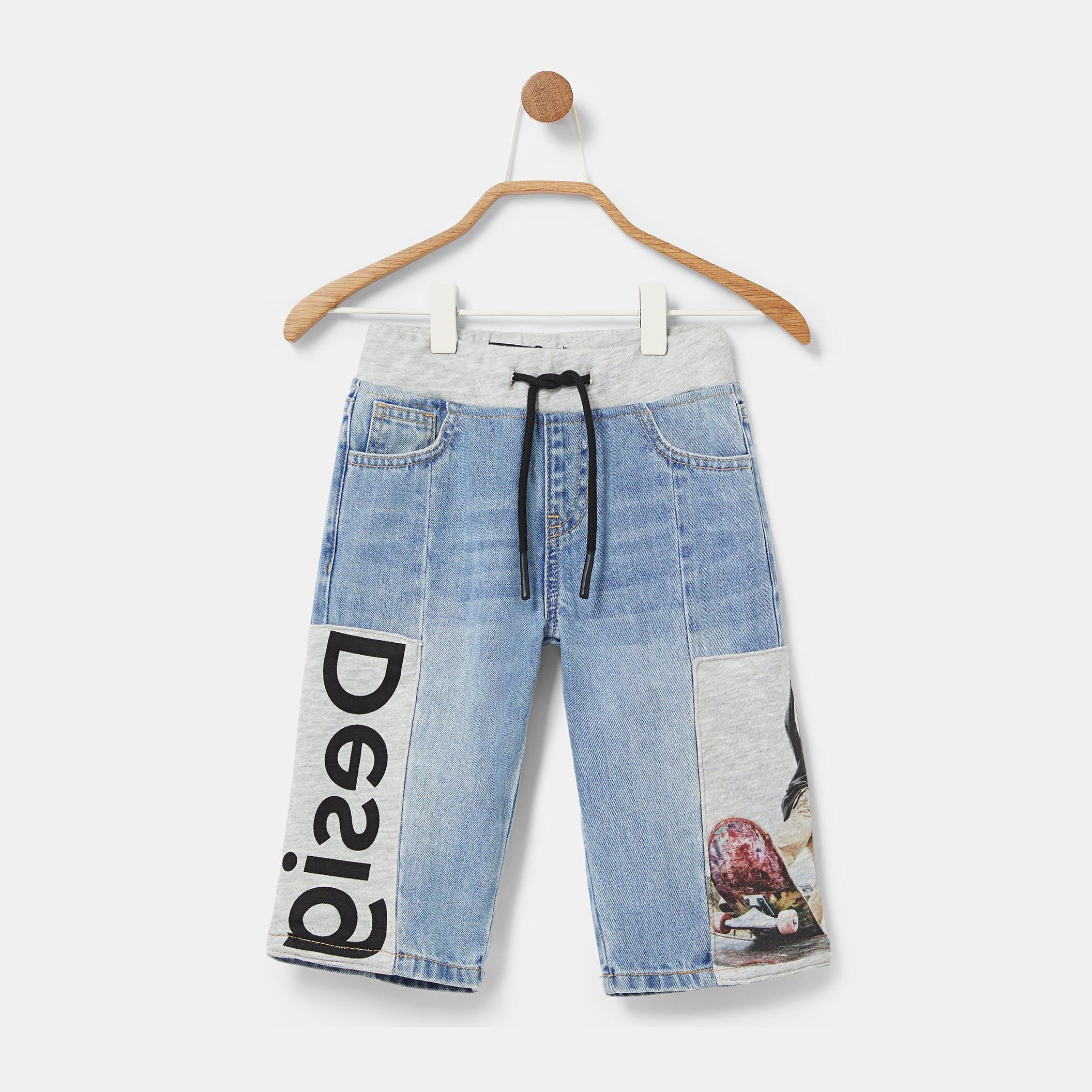 

Шорты джинсовые Desigual 21SBDD02-5053 152 см