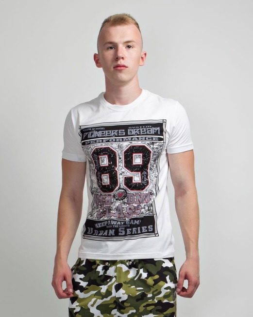 

Футболка Daniel and Jones 2181 L білий