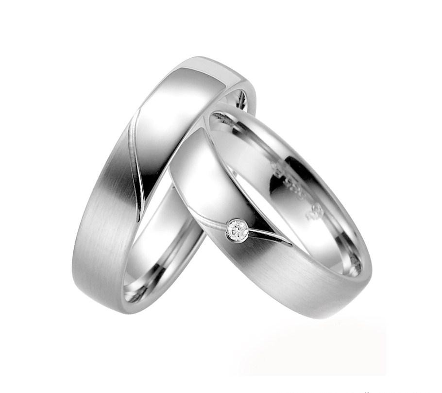 

Обручальные кольца классические Maxi Silver 2578 ZL, размер 17.5