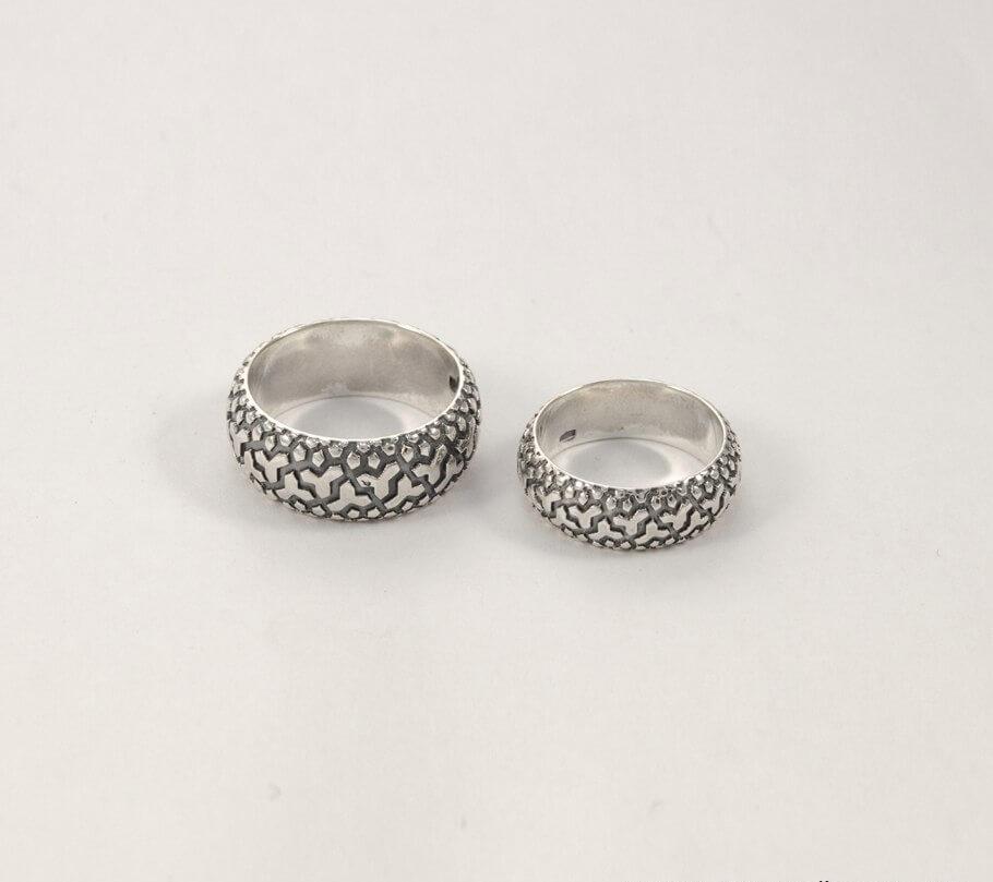 

Обручальные кольца как шины Maxi Silver 6864 ZL, размер 16