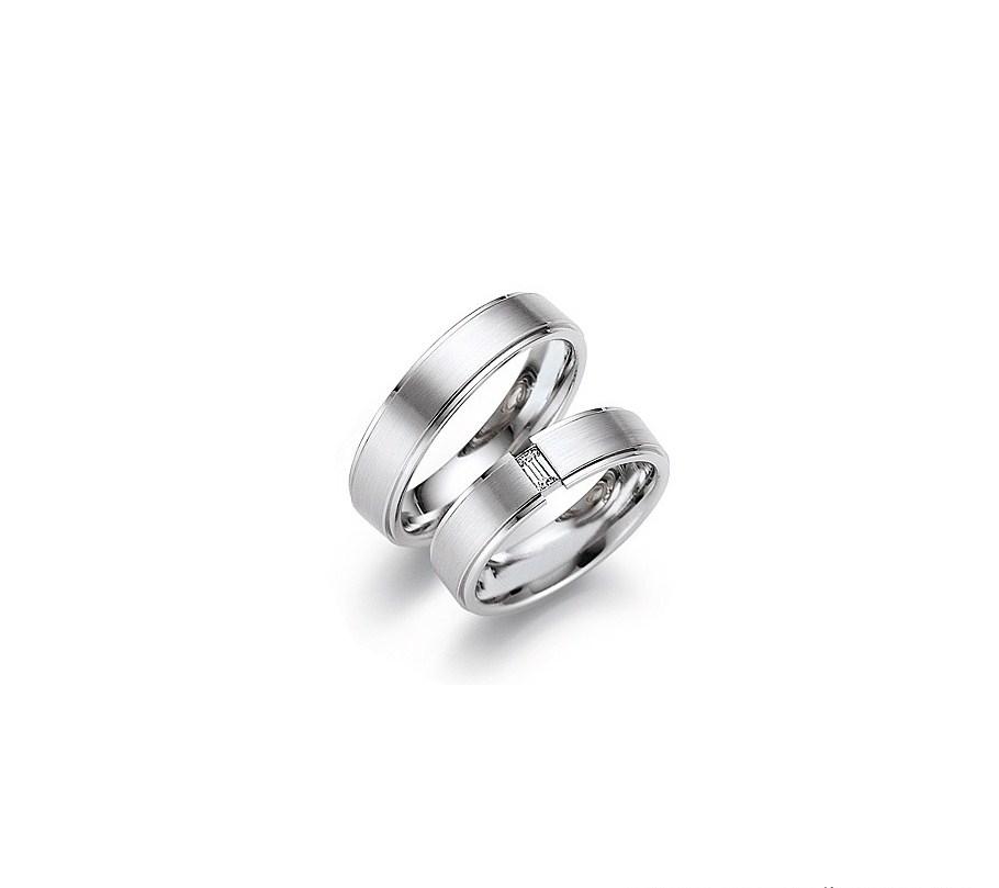 

Венчальные кольца простые Maxi Silver 3180 ZL, размер 21.5