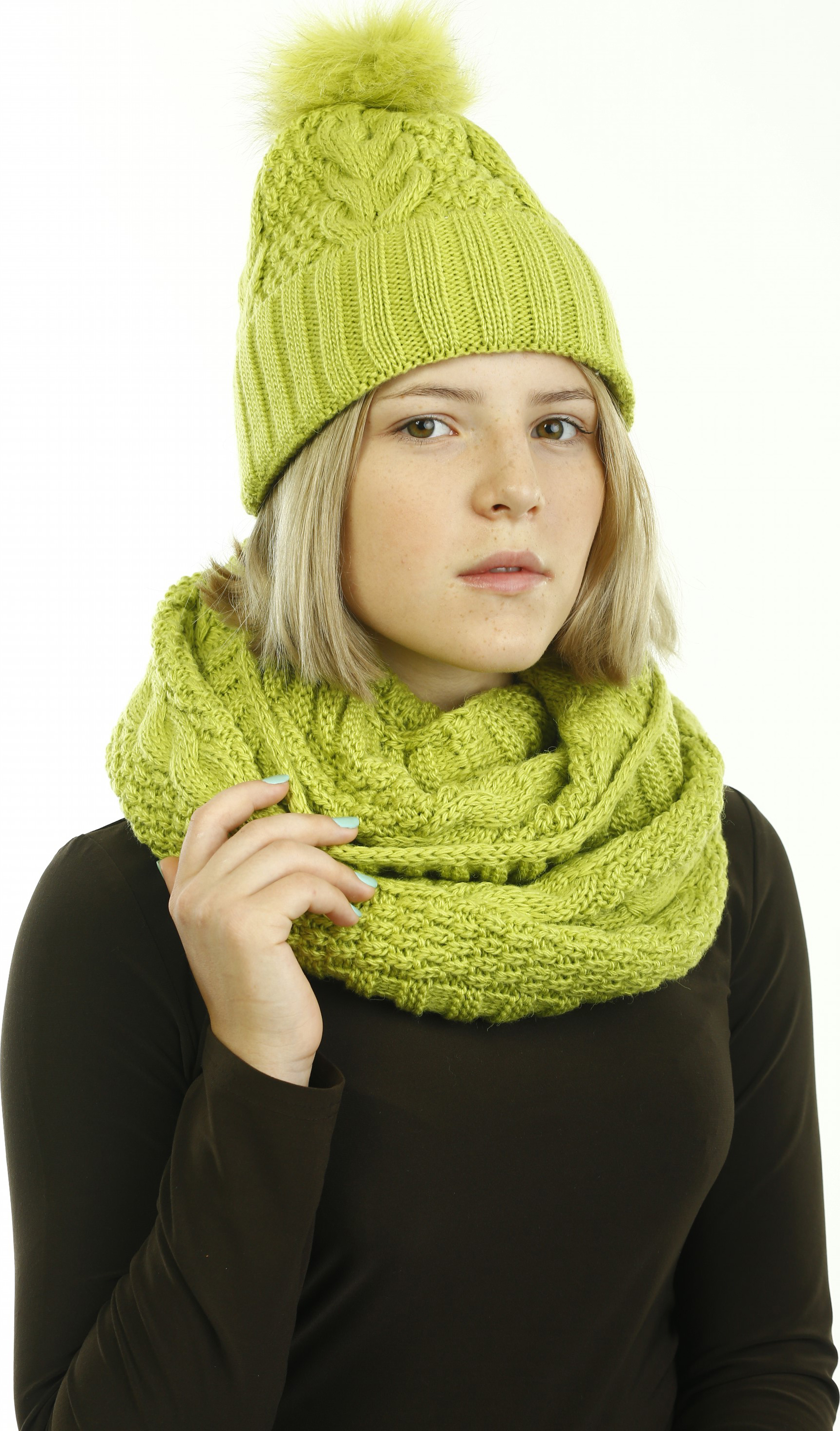 

Зимняя шапка + снуд Anmerino Дарина 56-58 см Салатовая