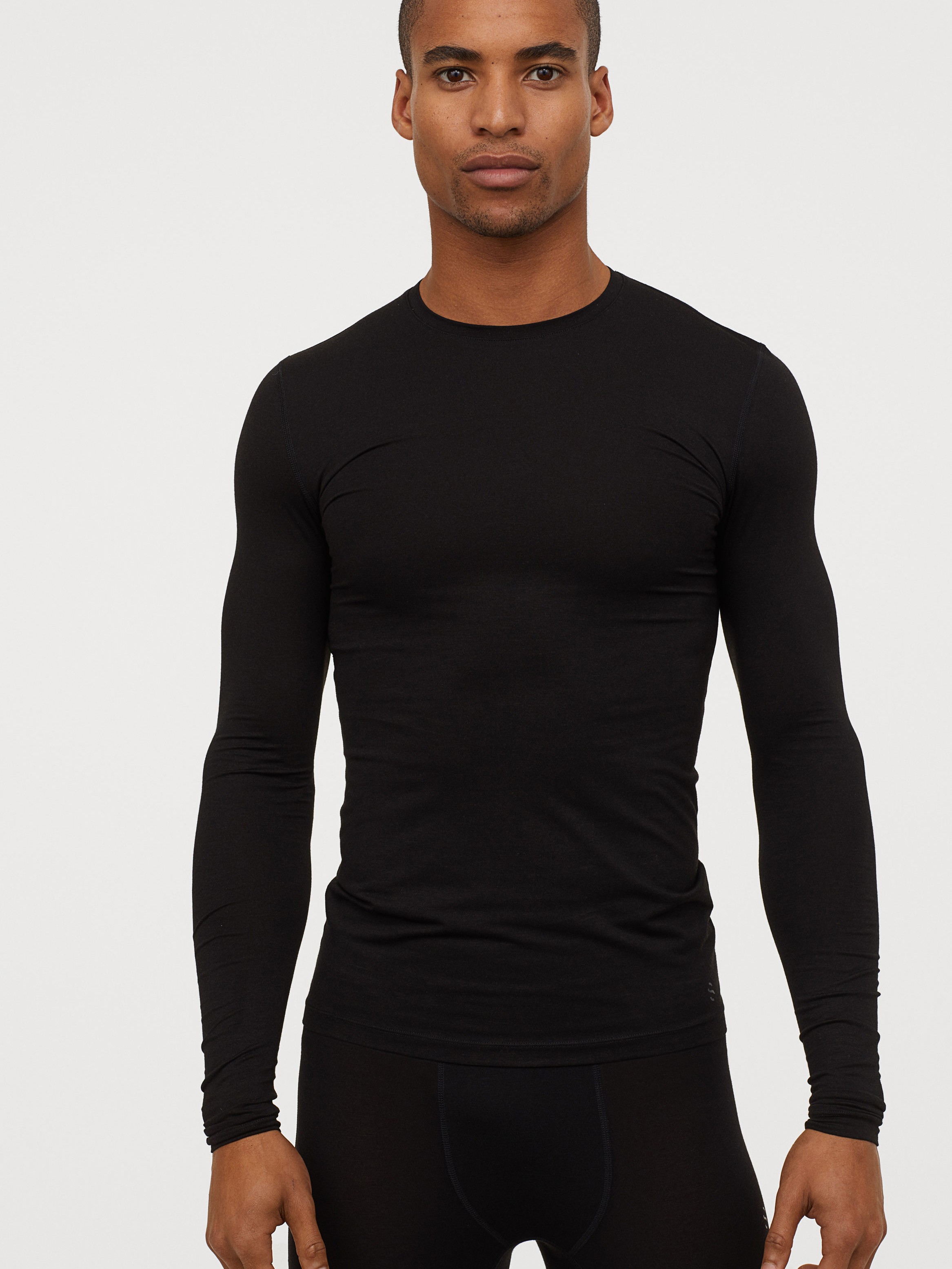 

Рашгард H&M 0701112-0 S Черный