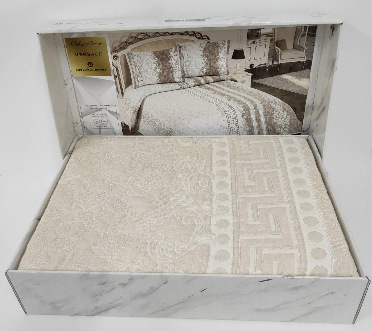 

Покрывало My Bed Жакард 240x260 с наволочками Versace Beige