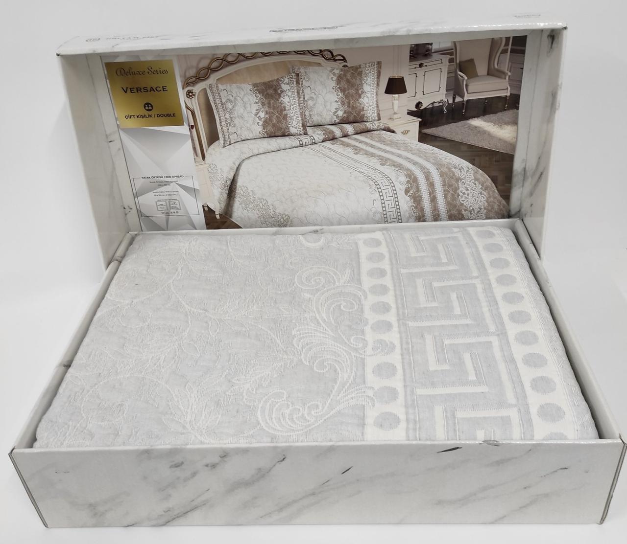 

Покрывало My Bed Жакард 240x260 с наволочками Versace Grey