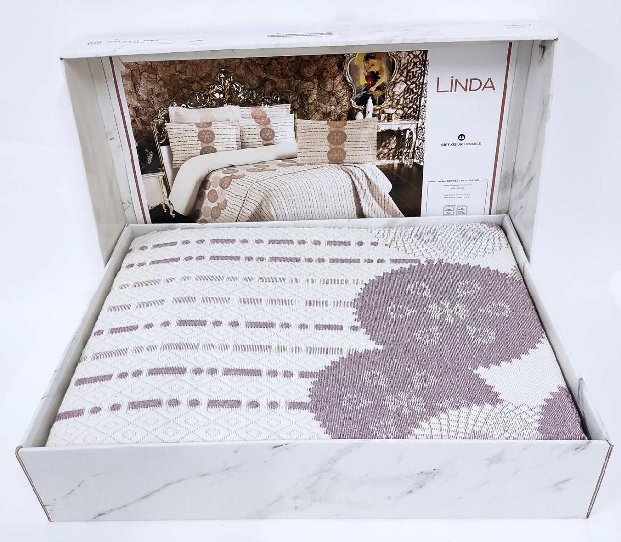 

Покрывало My Bed Жакард 240x260 с наволочками Linda Powder