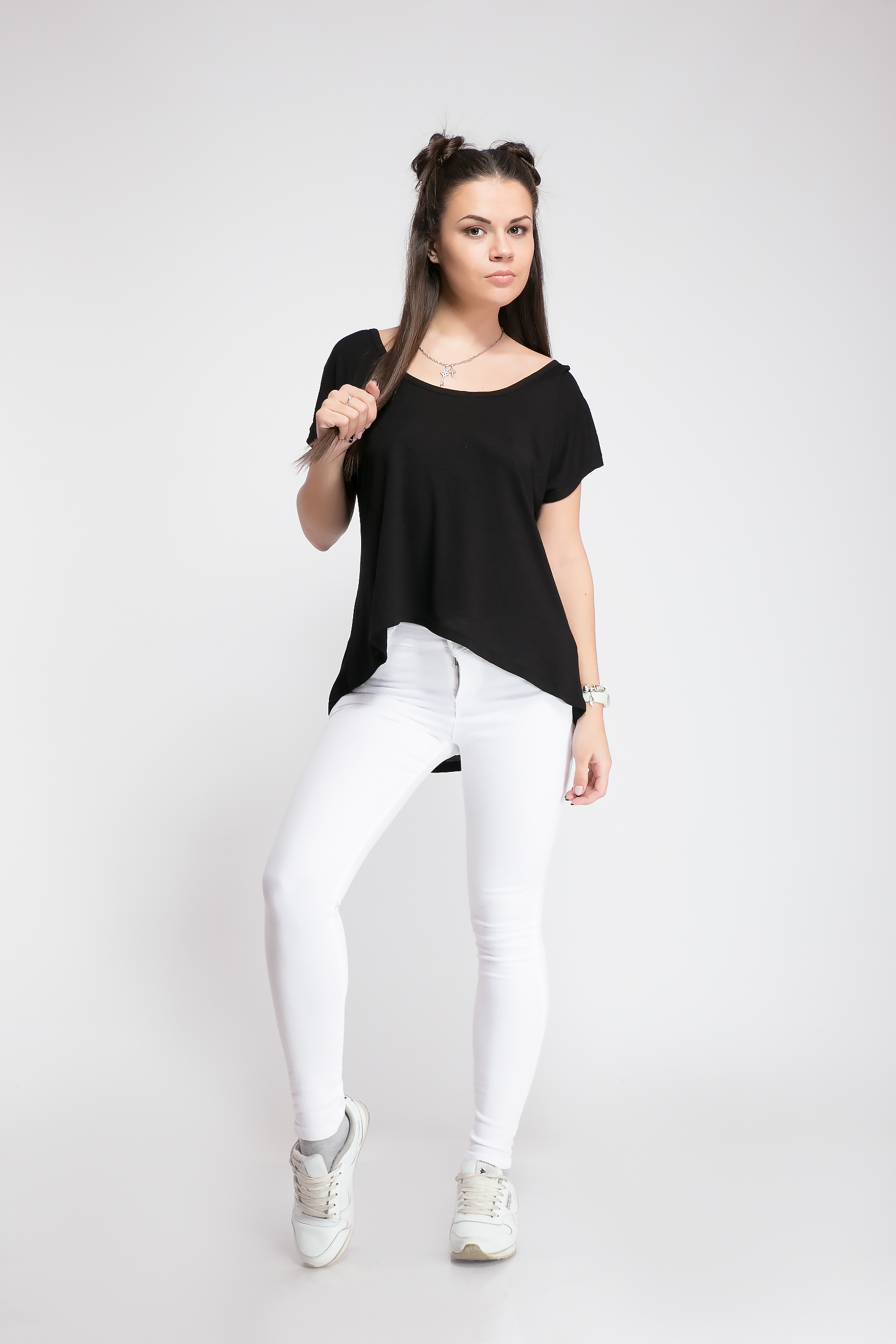 

Футболка Modna Anka Hardily Onesize Черная