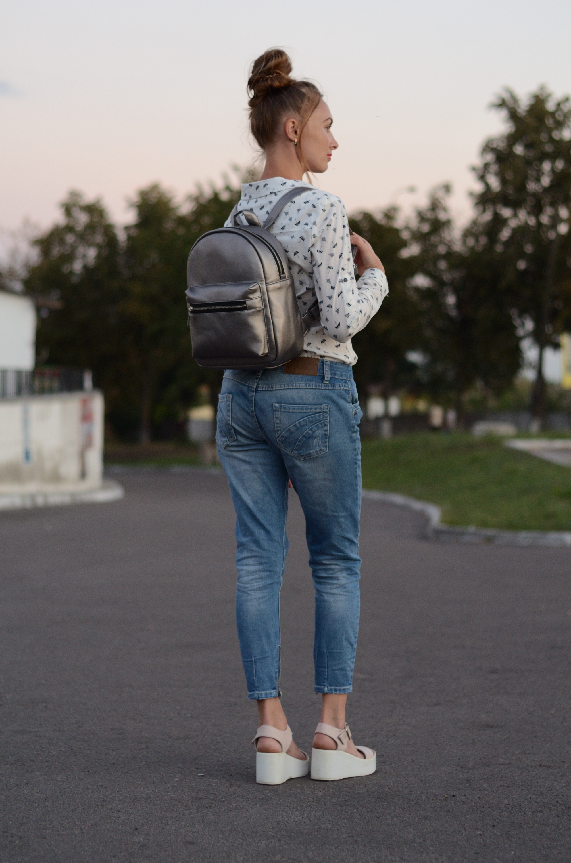 

Жіночий рюкзак Sambag Brix BSG silver dark