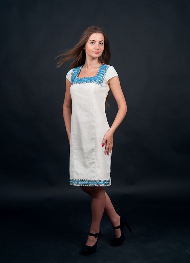 

Платье вышиванка Vyshyvanka "Тканая нашивка" 42 Серое 1011