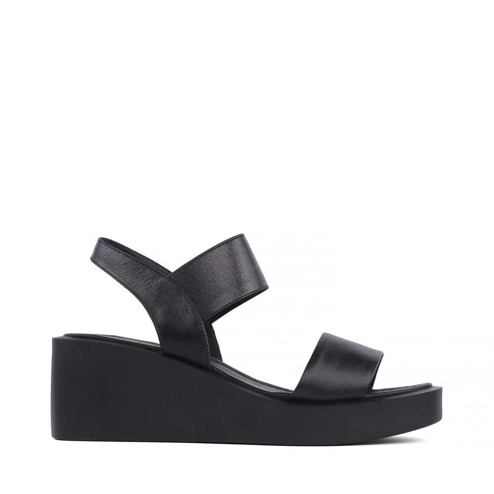 

Босоножки Attizzare 0414-2666 Черный 39